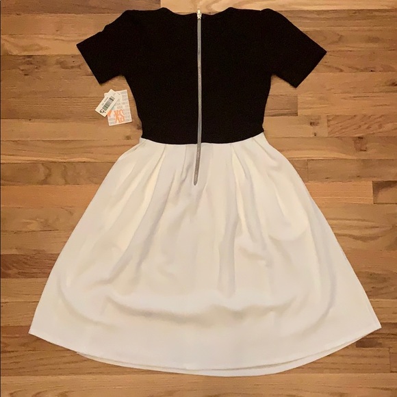 XS LuLaRoe black and white dress - Picture 3 of 3